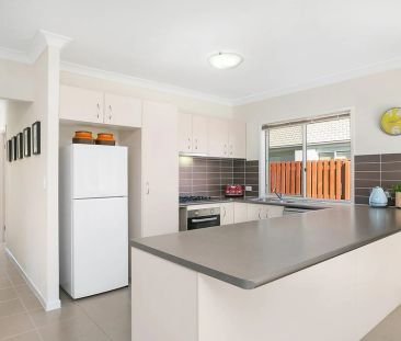Spacious 4-Bedroom Home in Sippy Downs - Photo 5