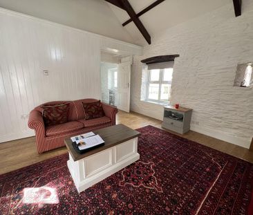 2 bedroom cottage to rent - Photo 1