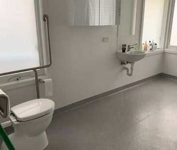 ROOM AVAILABLE! - Photo 3