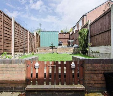 2 bedroom terraced house to rent - Photo 3