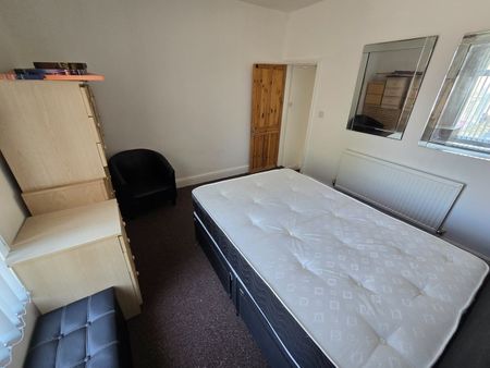 2 Bed Terraced House, Marlsford Street, L6 - Photo 5