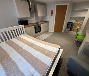 1 bedroom studio to rent Iron Gate Studios, 37-38 Iron Gate, Derby,... - Photo 3