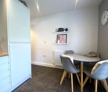 2 Bedroom Semi Detached To Let - Photo 3