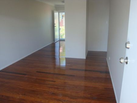 INVITING TWO BEDROOM UNIT - Photo 4