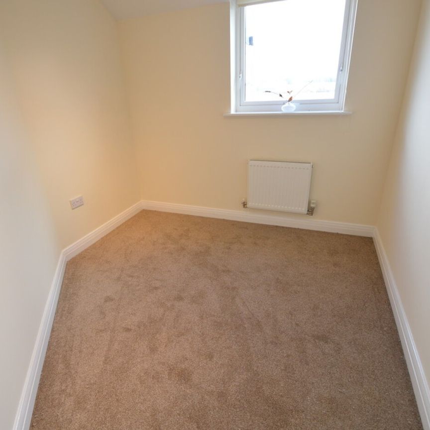 2 bedroom Apartment - BERWICK PLACE, WELWYN GARDEN CITY. - Photo 1