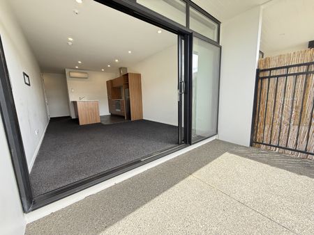 Unit 2a, 341 Madras Street, City Centre, Christchurch - Photo 2