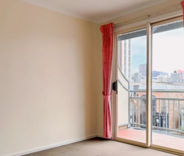 Little Secondary Room - Photo 1