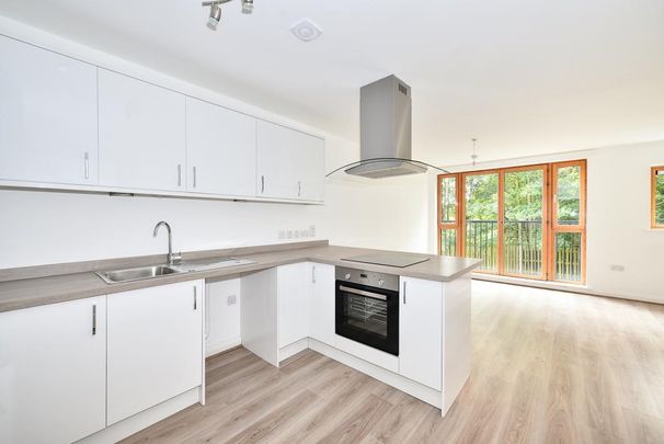 Vesta Road, London SE4 - Photo 1
