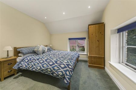 3 bedroom detached house to rent - Photo 5