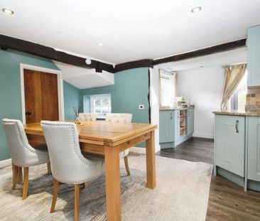 2 bedroom terraced house to rent - Photo 3