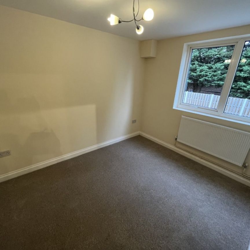 1 bed Apartment - To Let - Photo 1