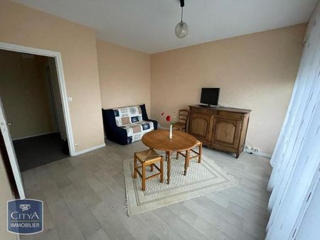 Location Appartement 1 pièce 27m² BLOIS 41000 - Photo 2