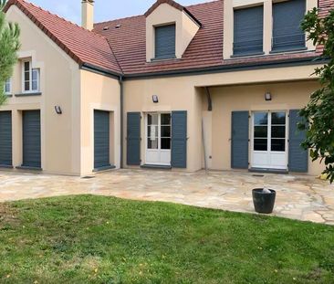 Maison à louer 6 pièces • 216,35 m2 Aigremont - Photo 1