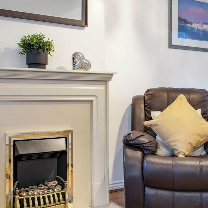 4 bedroom detached house to rent - Photo 1