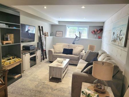 For Lease - 50 Trott Boulevard, Collingwood, Ontario - Photo 2