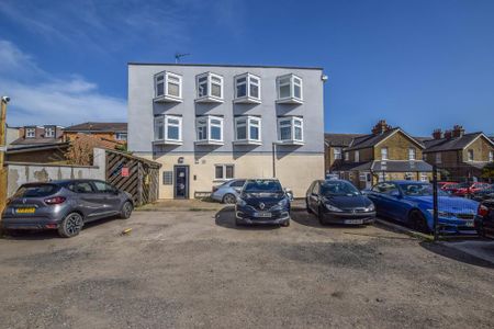 2 bedroom apartment to rent - Photo 5