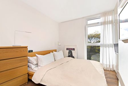 Misterton Court, SW11, London - Photo 4