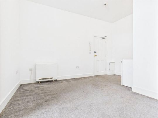 Property to rent - Photo 1