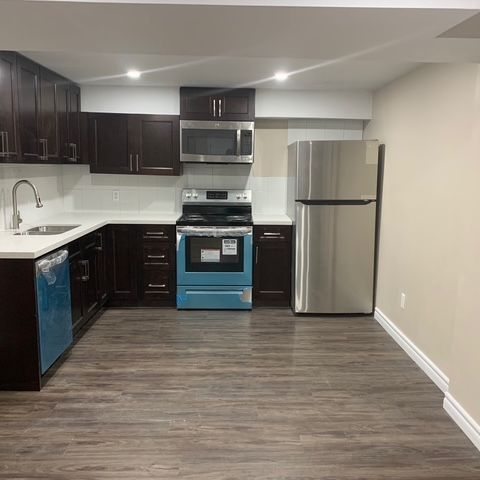 For Lease - 18 Parsborough Court Unit# Bsmt, Toronto, Ontario - Photo 1