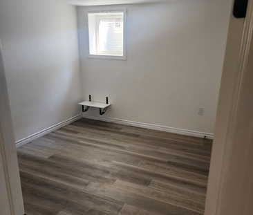 For Lease - 1778 Folkway Drive Unit# Room Lower Level, Mississauga,... - Photo 3