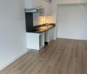 Location Appartement 2 pièces 67m² VILLENAVE D ORNON 33140 - Photo 5