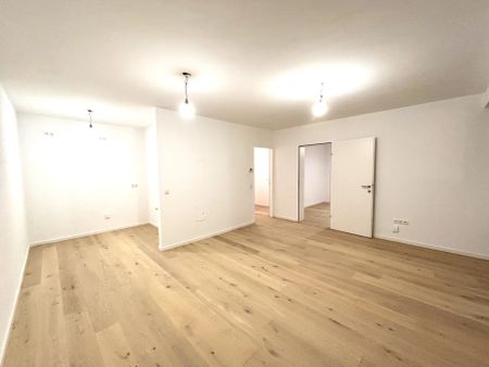 1190! Generalsanierte 2-Zimmer Wohnung mit neuer Küche ab Dezember 24! - Photo 3