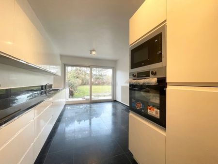 Tout savoir sur cette maison à Kraainem, à Kraainem - Photo 2