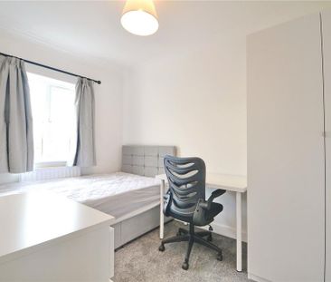 6 bedroom terraced house to rent - Photo 6