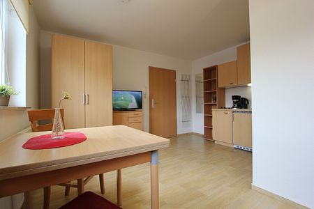 Modernes und möbliertes Apartment in zentraler Wohnlage mit kleinem Spa-Angebot! - Foto 5