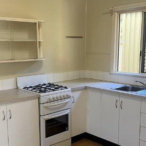 3/52 Eyre Street, North Ward - Photo 2