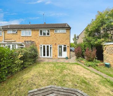 4 bedroom semi-detached house to rent - Photo 3