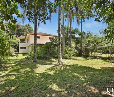 3 BEDROOM HIGH-SET HOUSE - Photo 6