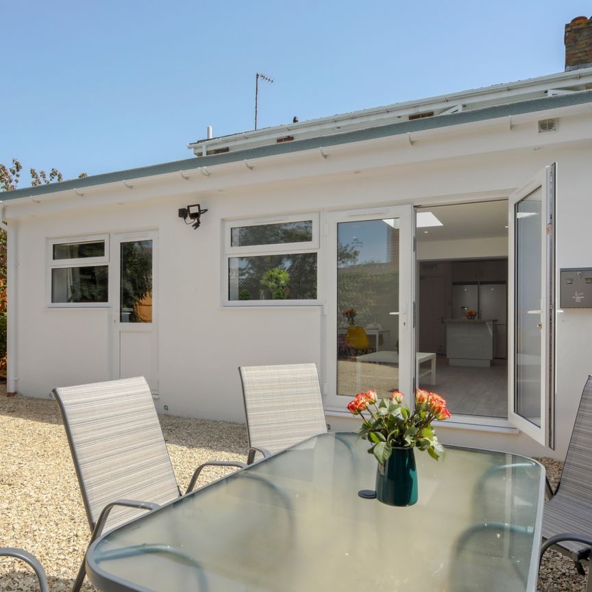 Burwell Drive 6 - Photo 1