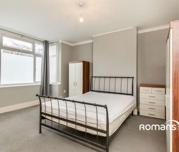 Conygre Road, Filton, Bristol, Gloucestershire, BS34 - Photo 5