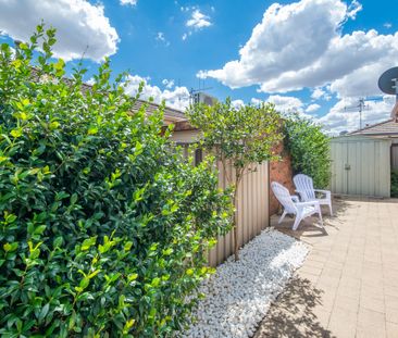 Beautifully Renovated Unit - Photo 6