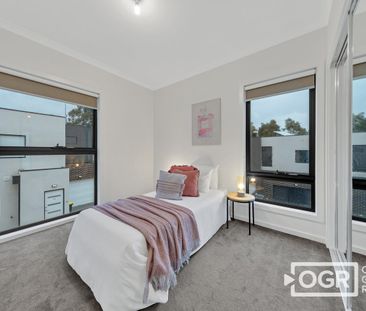 Charming 3-Bedroom Property Available For Rent! - Photo 3