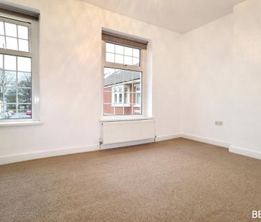 3 bedroom end of terrace house to rent - Photo 4