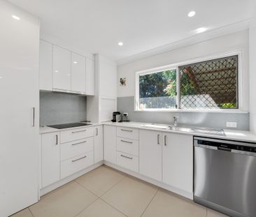 51 Tamworth Street, Annerley QLD 4103 - House For Rent | Domain - Photo 6