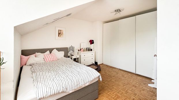 Aigen Calling: Stylische 3-Zimmer-Mansarde zur Miete - Photo 1
