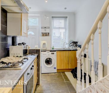 2 bedroom terraced house to rent - Photo 5