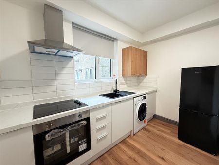 Flat B, 49 Holyhead Road - Photo 4