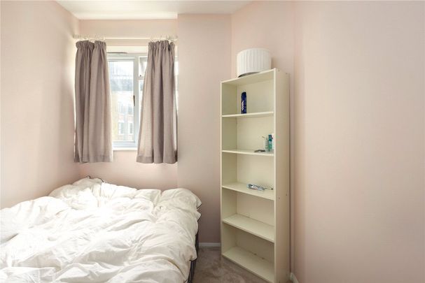 Corfield Street, E2 - Photo 1
