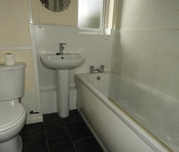 2 Bedroom Flat to Rent in Penwortham - Photo 6