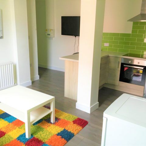 2A Porterbrook Apartments, Broomhall – BILLS INCLUDED! - Photo 1