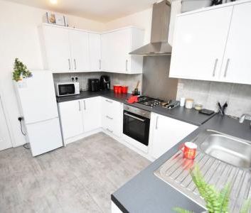 Churchill Avenue, DH1 - Photo 4