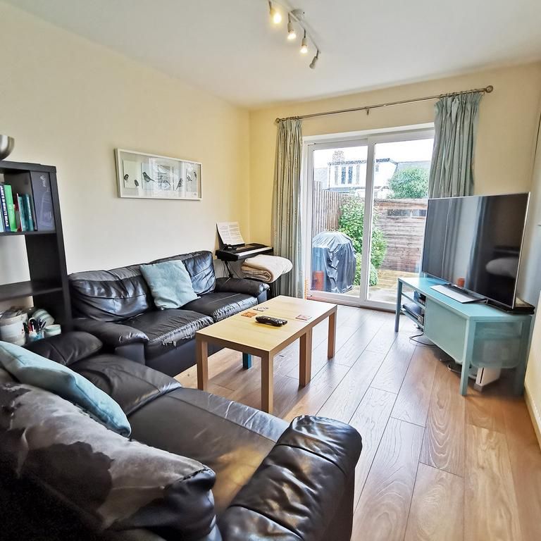 6 bedroom house share to rent - Photo 1