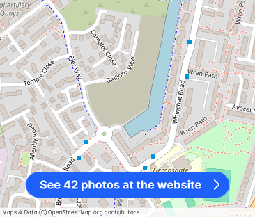 Davies House, SE28 - Photo 1