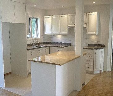 4 1/2 Laval, Duvernay Est, St-Vincent de Paul. Près du Pont A25. - Photo 2