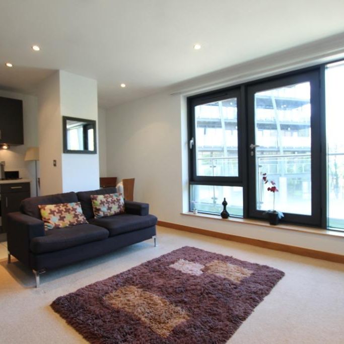 1 bedroom flat to rent - Photo 1