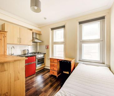 Studio to rent - Photo 3